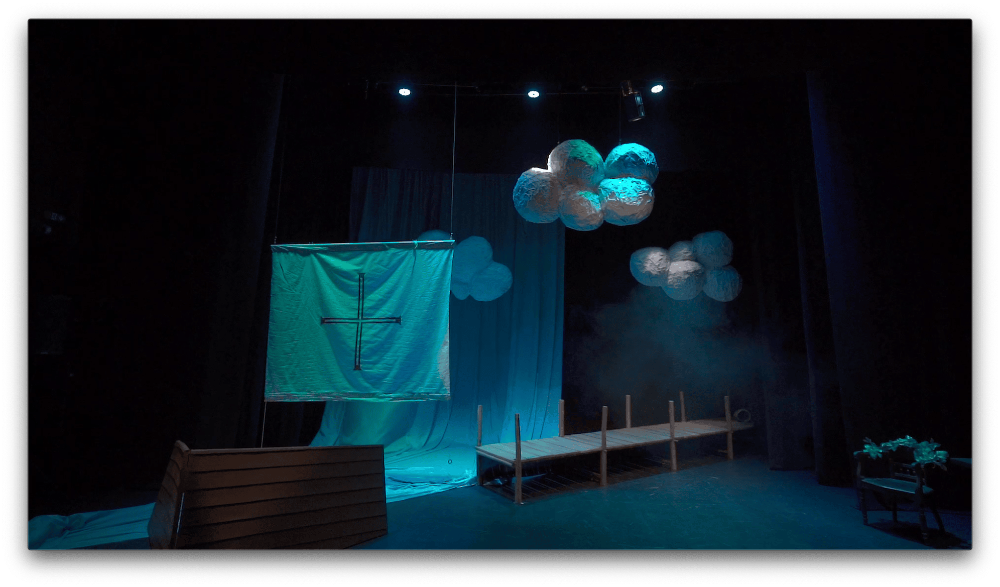 video-promocional-a-companhia-lusiadas-o-musical-pimba-teatro-esfera